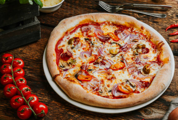 KNAR Restaurant & Pizza