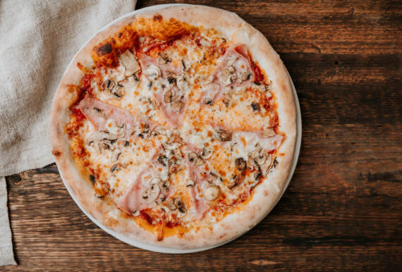 KNAR Restaurant & Pizza