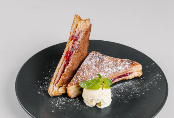 KNAR Restaurant & Pizza