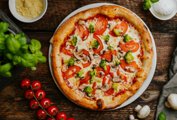 KNAR Restaurant & Pizza