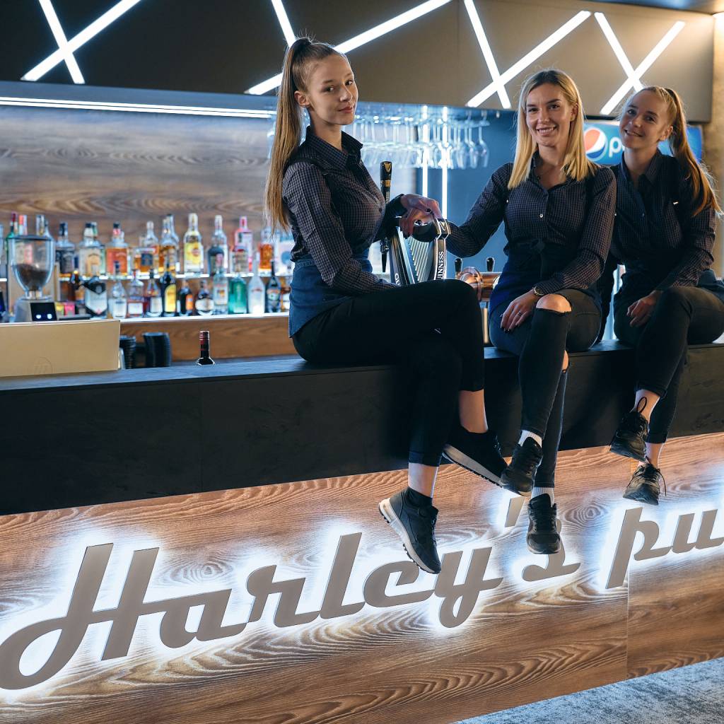 Harley`s Pub