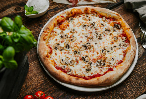 KNAR Restaurant & Pizza