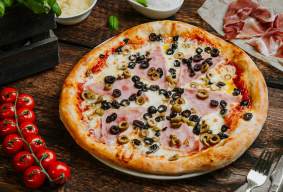 KNAR Restaurant & Pizza